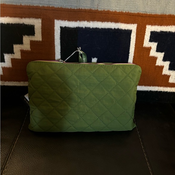 Baggallini folding travel bag - Picture 4 of 5